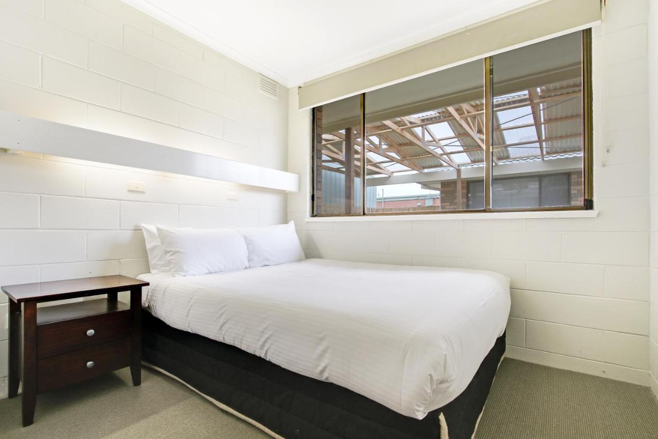 Hybiscus Waterfront Apartments Lakes Entrance Εξωτερικό φωτογραφία