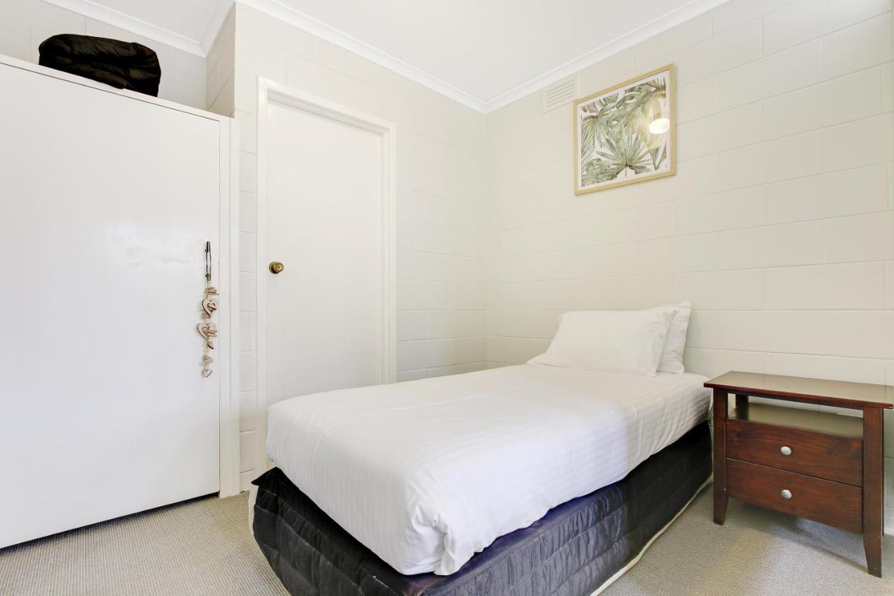 Hybiscus Waterfront Apartments Lakes Entrance Εξωτερικό φωτογραφία