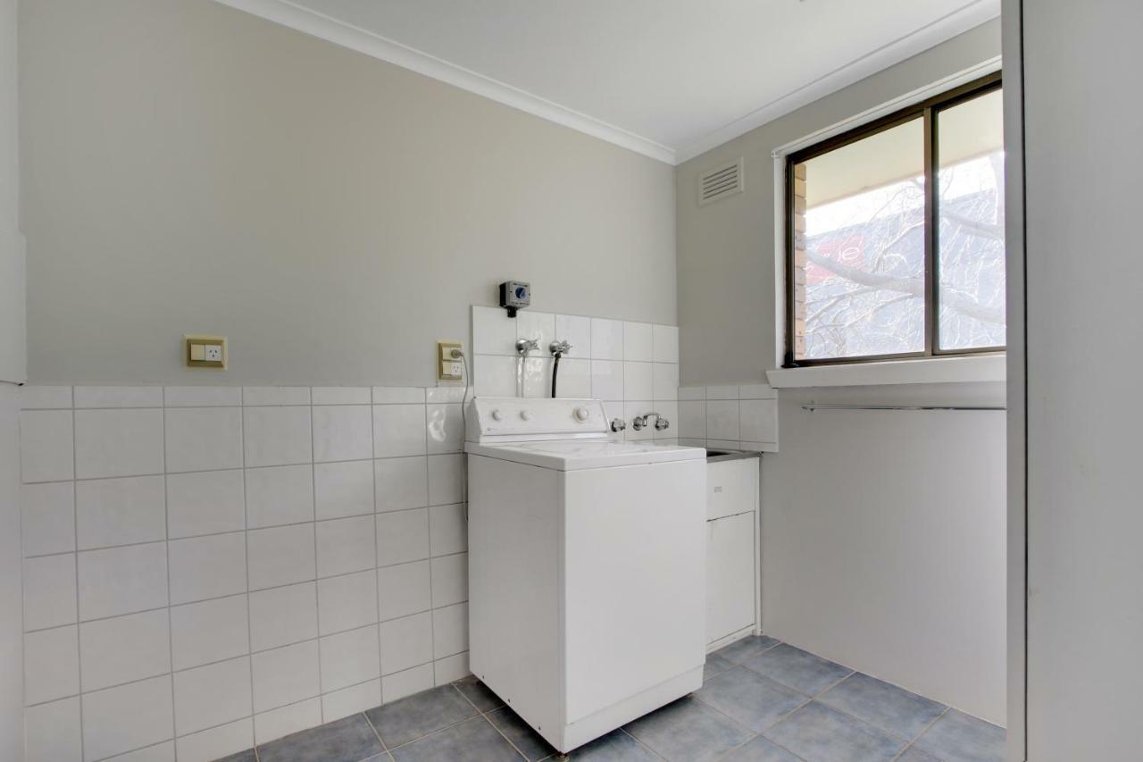 Hybiscus Waterfront Apartments Lakes Entrance Εξωτερικό φωτογραφία